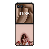 senorita Wallpaper X00467 Motorola Moto RAZR Plus 2025 Case
