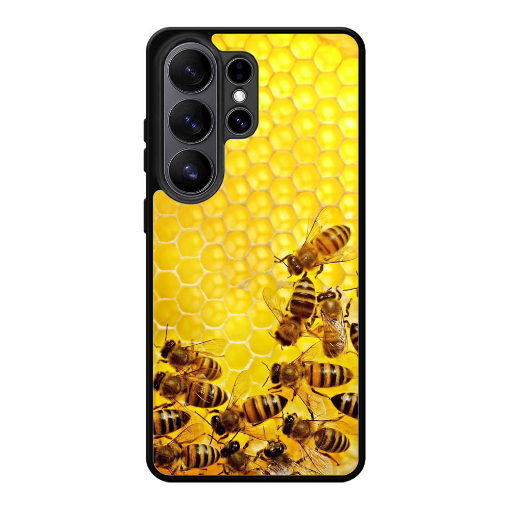 Bee Honeycomb Samsung Galaxy S26 Plus Case