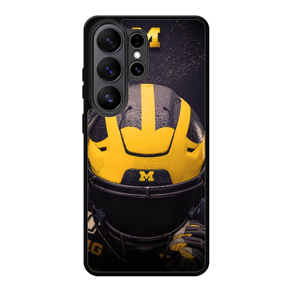 Michigan Wolverines Helmet Samsung Galaxy S26 Plus Case DC1153